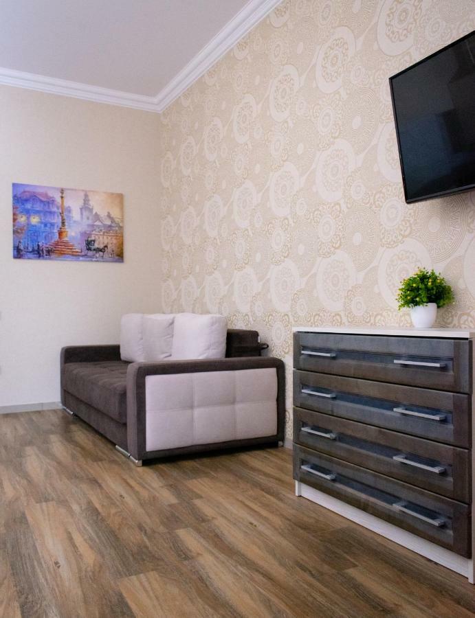 Apartment Barvy Lvova On Kostyushka St Exterior foto